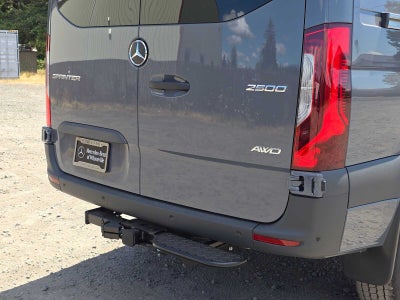2026 Mercedes-Benz Sprinter 2500 Standard Roof I4 Diesel HO 144 AWD