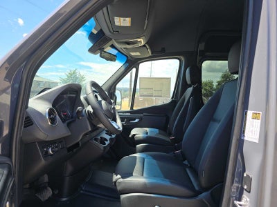 2026 Mercedes-Benz Sprinter 2500 Standard Roof I4 Diesel HO 144 AWD