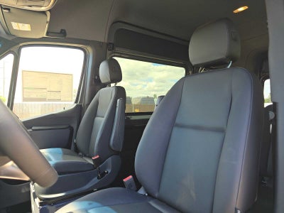 2026 Mercedes-Benz Sprinter 2500 Standard Roof I4 Diesel HO 144 AWD
