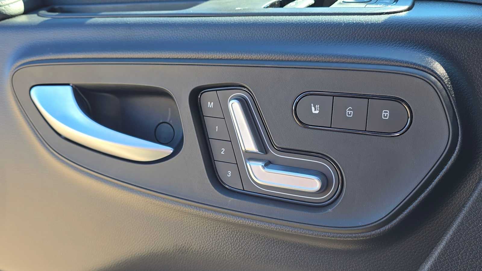 2026 Mercedes-Benz Sprinter 2500 Standard Roof I4 Diesel HO 144 AWD