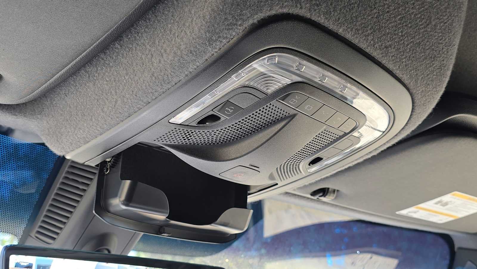 2026 Mercedes-Benz Sprinter 2500 Standard Roof I4 Diesel HO 144 AWD