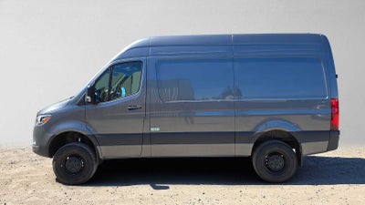 2026 Mercedes-Benz Sprinter 2500 Standard Roof I4 Diesel HO 144 AWD