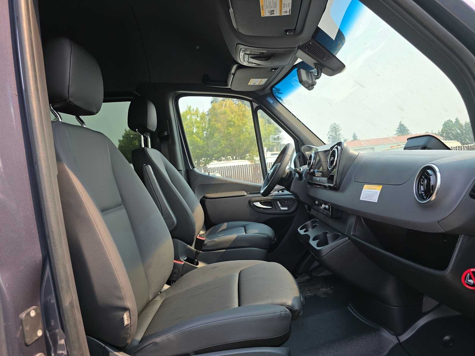 2026 Mercedes-Benz Sprinter 2500 Standard Roof I4 Diesel HO 144 AWD