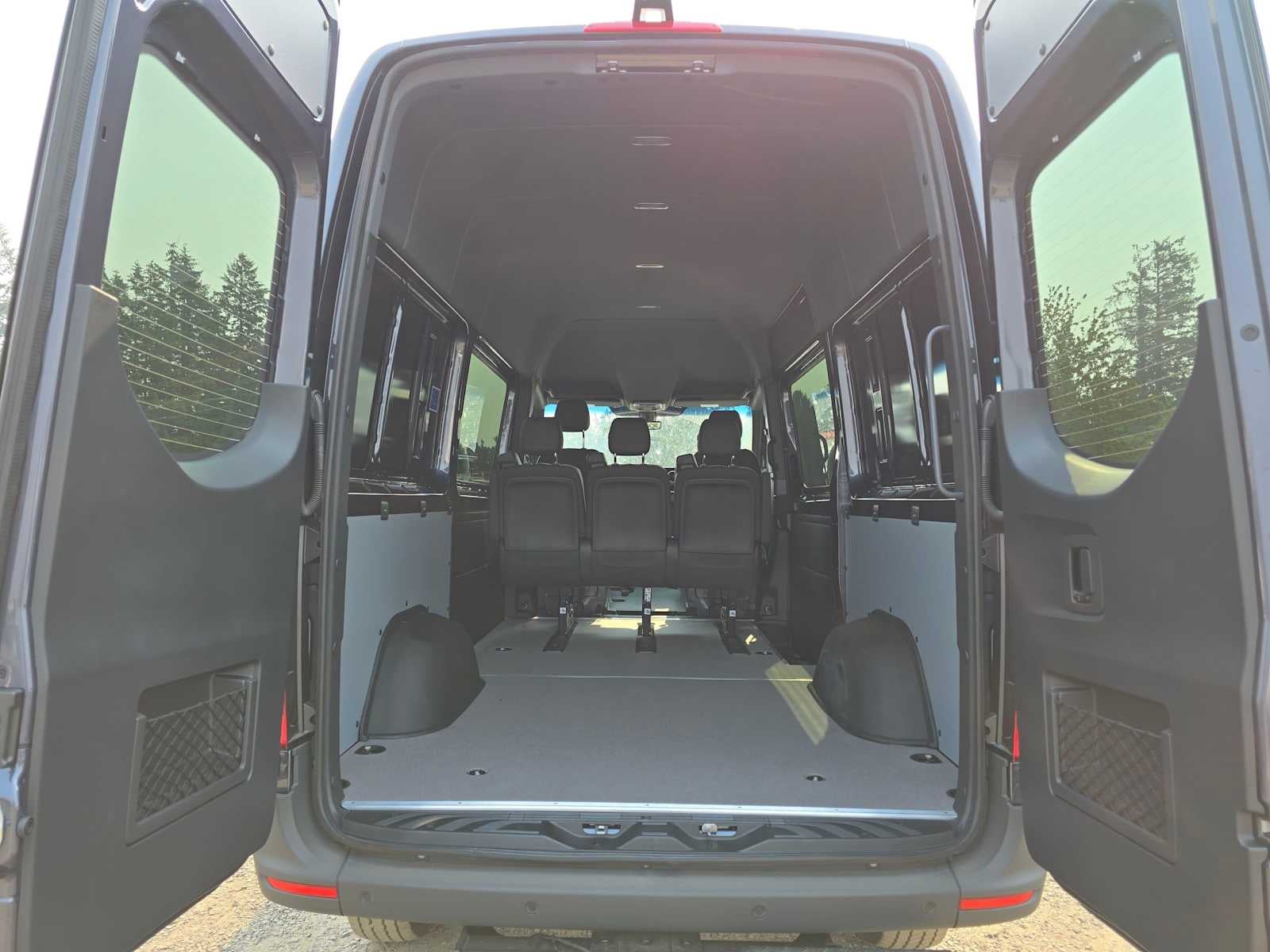 2026 Mercedes-Benz Sprinter 2500 Standard Roof I4 Diesel HO 144 AWD