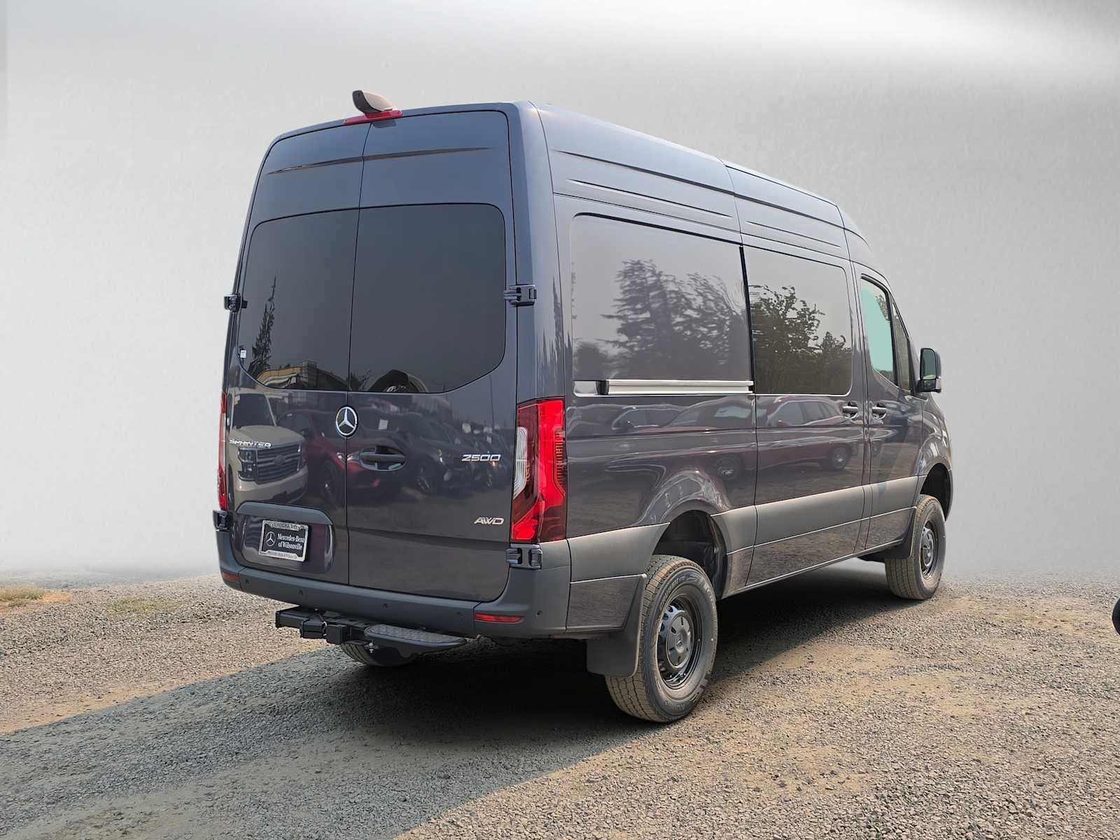 2026 Mercedes-Benz Sprinter 2500 Standard Roof I4 Diesel HO 144 AWD
