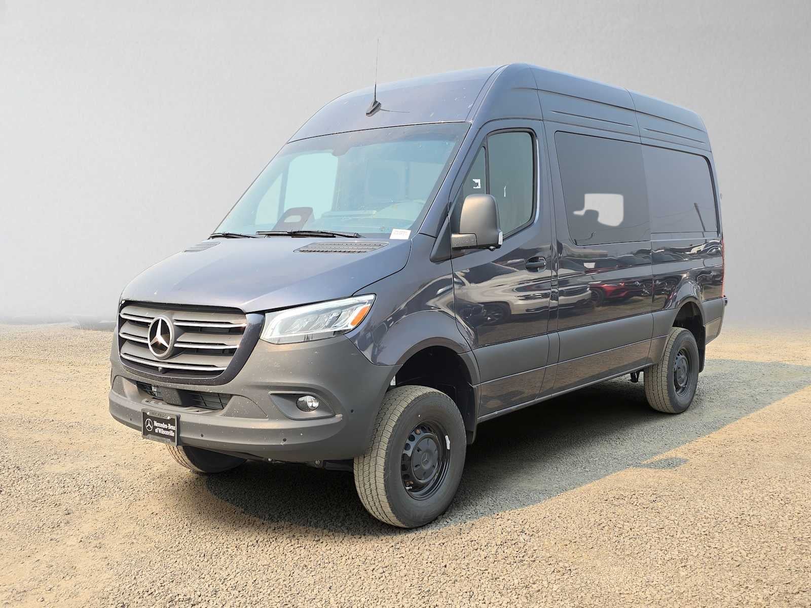 2026 Mercedes-Benz Sprinter 2500 Standard Roof I4 Diesel HO 144 AWD