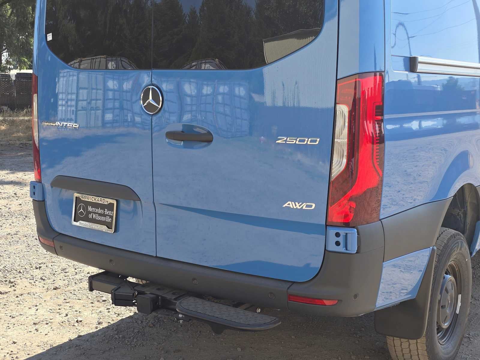 2026 Mercedes-Benz Sprinter 2500 Standard Roof I4 Diesel HO 144 AWD
