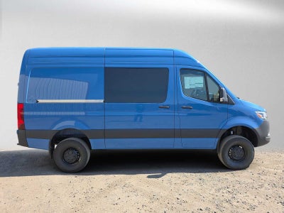 2026 Mercedes-Benz Sprinter 2500 Standard Roof I4 Diesel HO 144 AWD