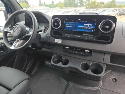 2026 Mercedes-Benz Sprinter 2500 Standard Roof I4 Diesel HO 144 AWD