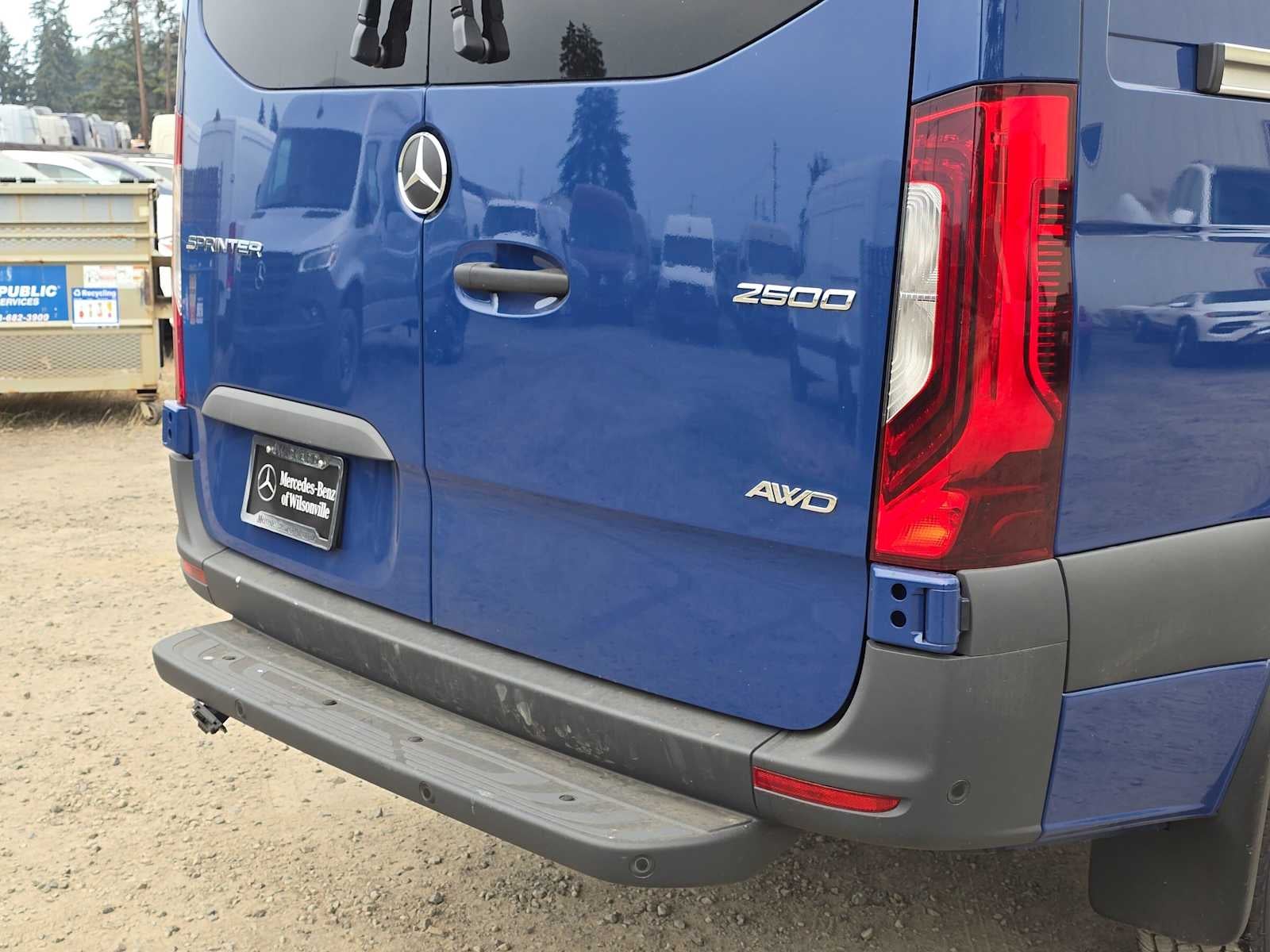 2026 Mercedes-Benz Sprinter 2500 Standard Roof I4 Diesel HO 144 AWD