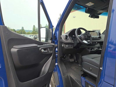 2026 Mercedes-Benz Sprinter 2500 Standard Roof I4 Diesel HO 144 AWD