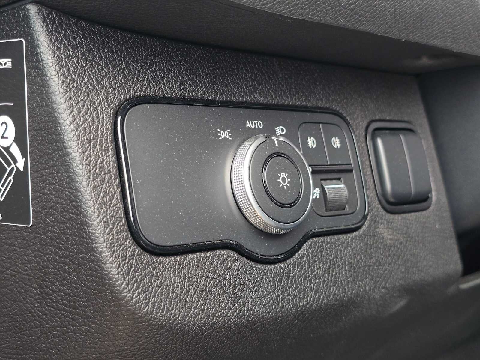 2026 Mercedes-Benz Sprinter 2500 Standard Roof I4 Diesel HO 144 AWD