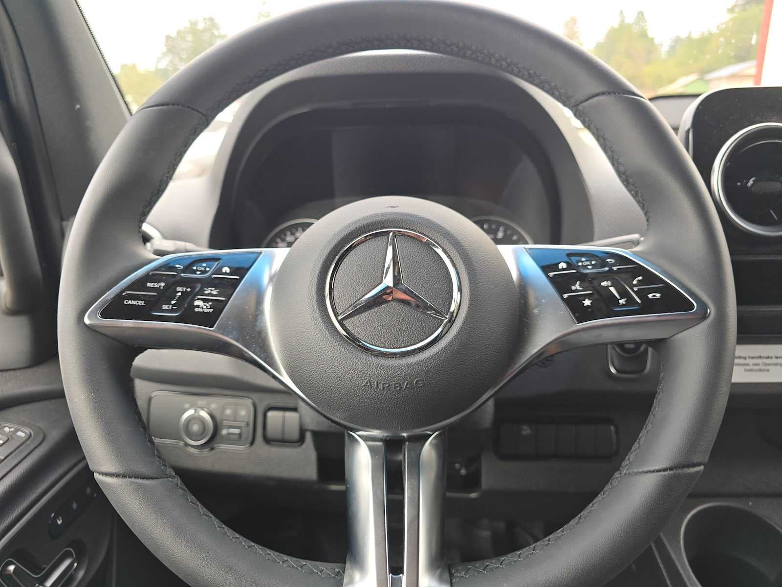 2026 Mercedes-Benz Sprinter 2500 Standard Roof I4 Diesel HO 144 AWD
