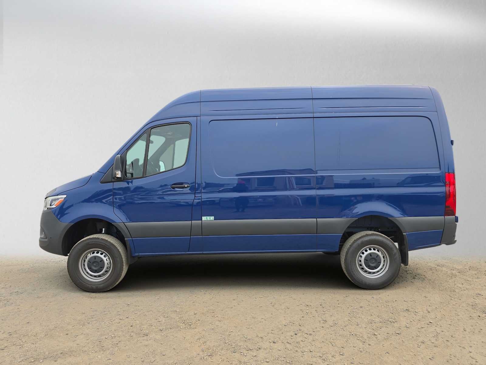2026 Mercedes-Benz Sprinter 2500 Standard Roof I4 Diesel HO 144 AWD