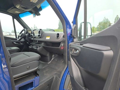 2026 Mercedes-Benz Sprinter 2500 Standard Roof I4 Diesel HO 144 AWD