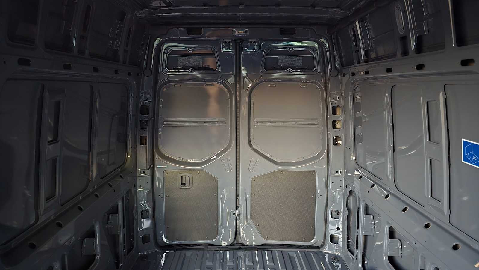 2026 Mercedes-Benz Sprinter 2500 Standard Roof I4 Diesel HO 144" AWD