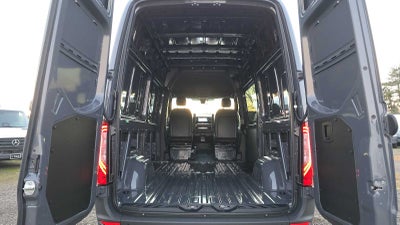 2026 Mercedes-Benz Sprinter 2500 Standard Roof I4 Diesel HO 144" AWD