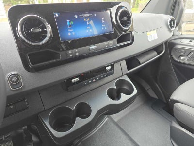 2026 Mercedes-Benz Sprinter 2500 Standard Roof I4 Diesel HO 144 AWD