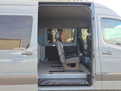2026 Mercedes-Benz Sprinter 2500 Standard Roof I4 Diesel HO 144 AWD