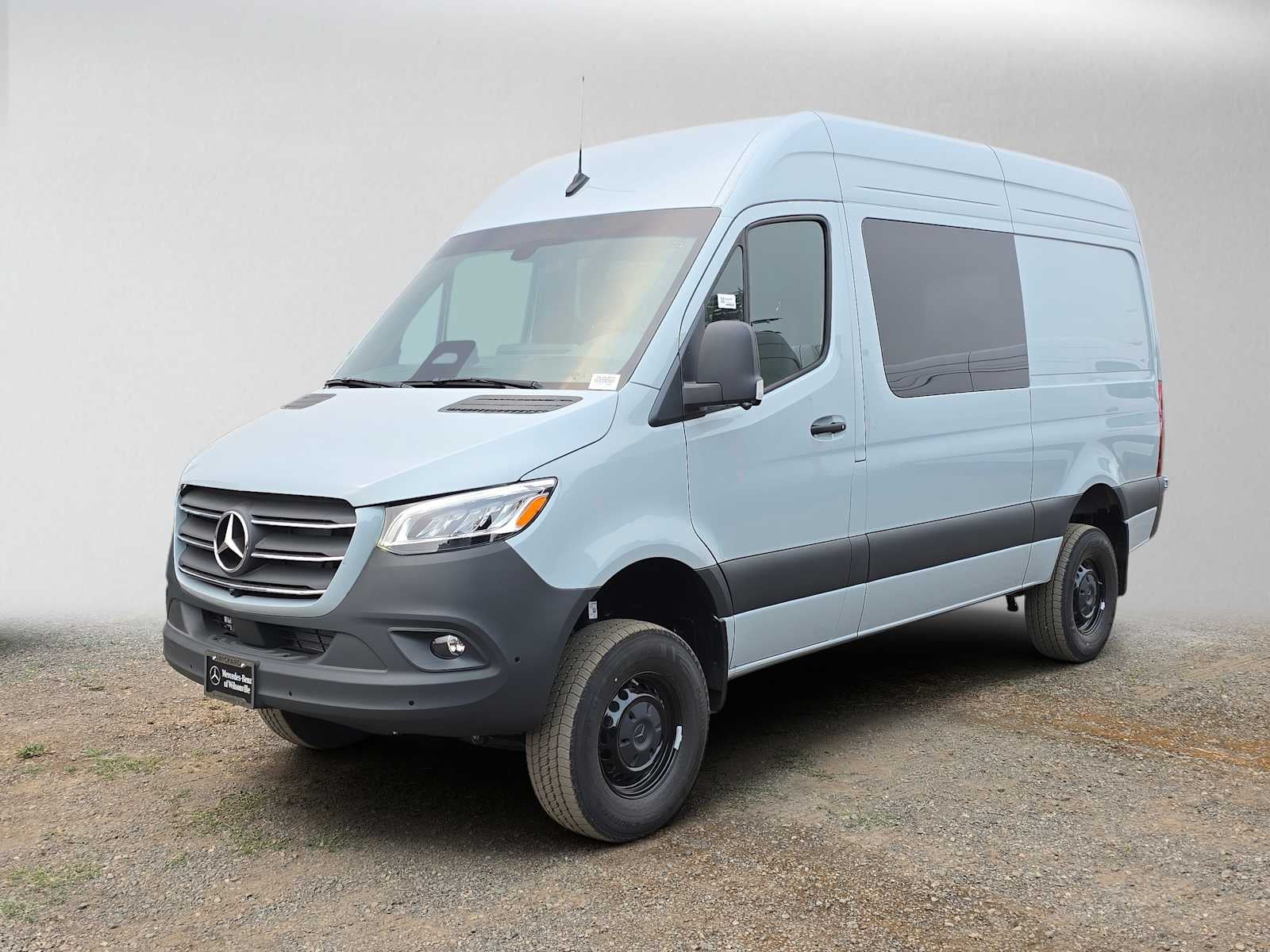 2026 Mercedes-Benz Sprinter 2500 Standard Roof I4 Diesel HO 144 AWD