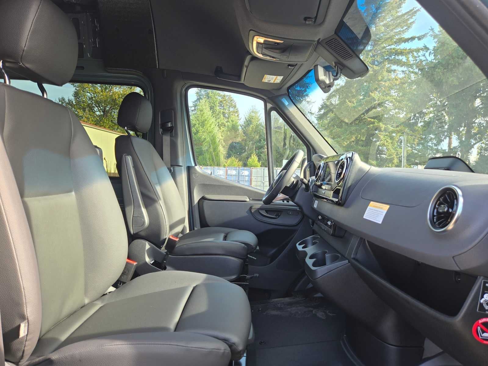 2026 Mercedes-Benz Sprinter Cargo 2500 Standard Roof I4 Diesel HO 144 AWD