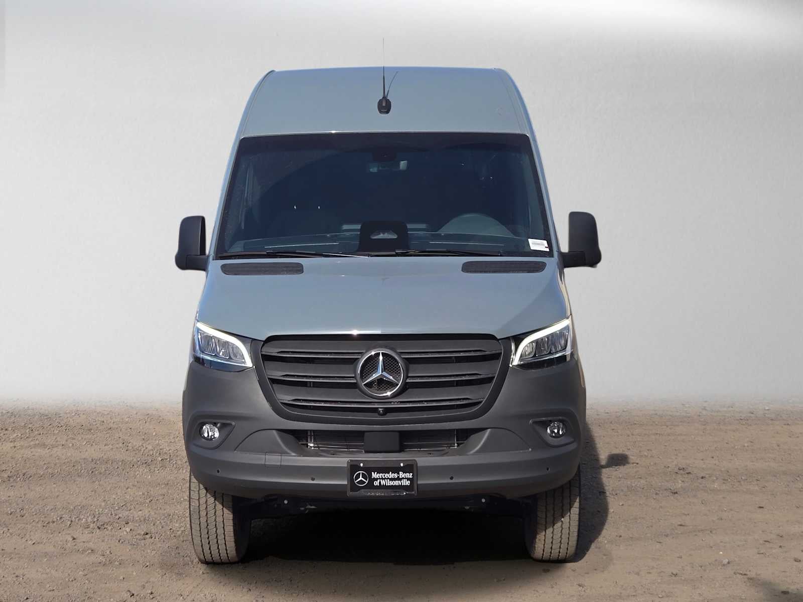 2026 Mercedes-Benz Sprinter Cargo 2500 Standard Roof I4 Diesel HO 144 AWD