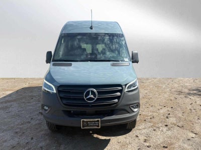 2026 Mercedes-Benz Sprinter 2500 Standard Roof I4 Diesel HO 144 AWD