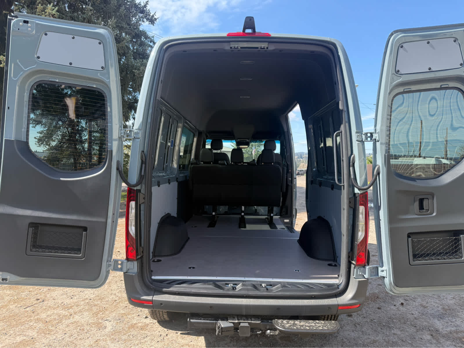 2026 Mercedes-Benz Sprinter 2500 Standard Roof I4 Diesel HO 144 AWD