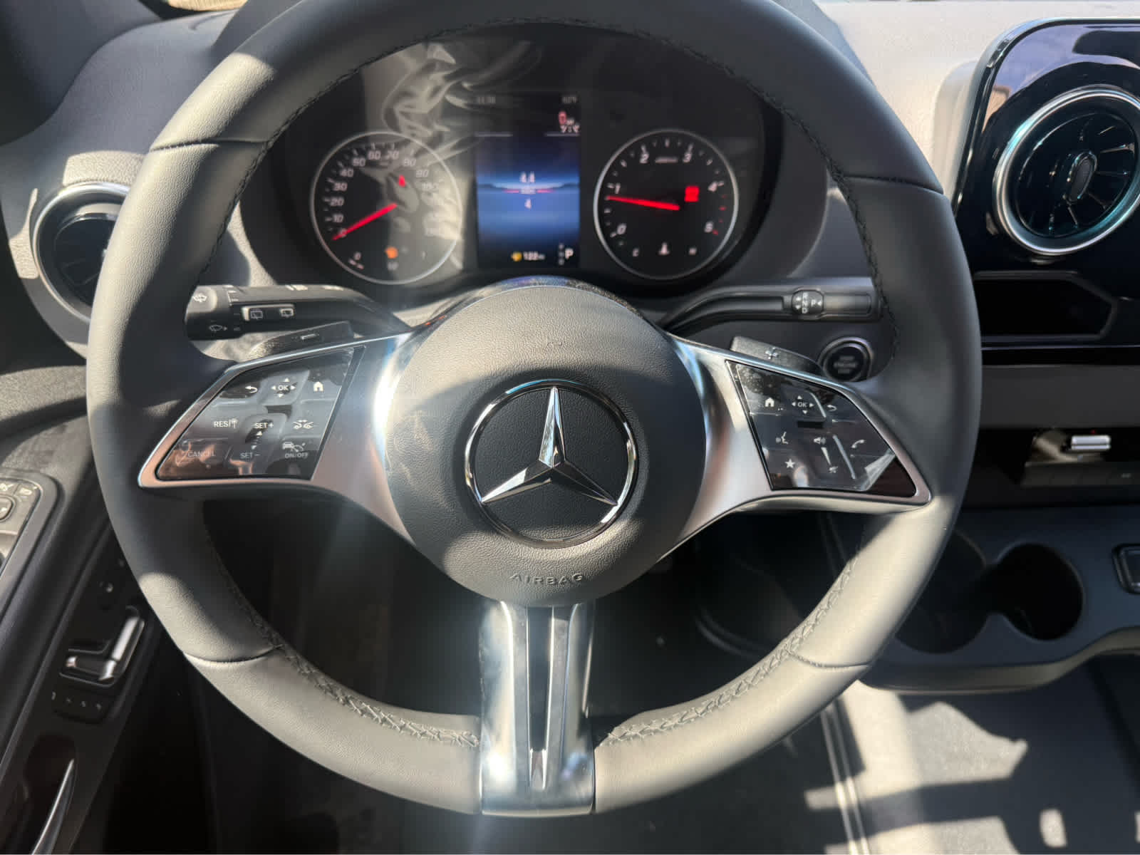 2026 Mercedes-Benz Sprinter 2500 Standard Roof I4 Diesel HO 144 AWD