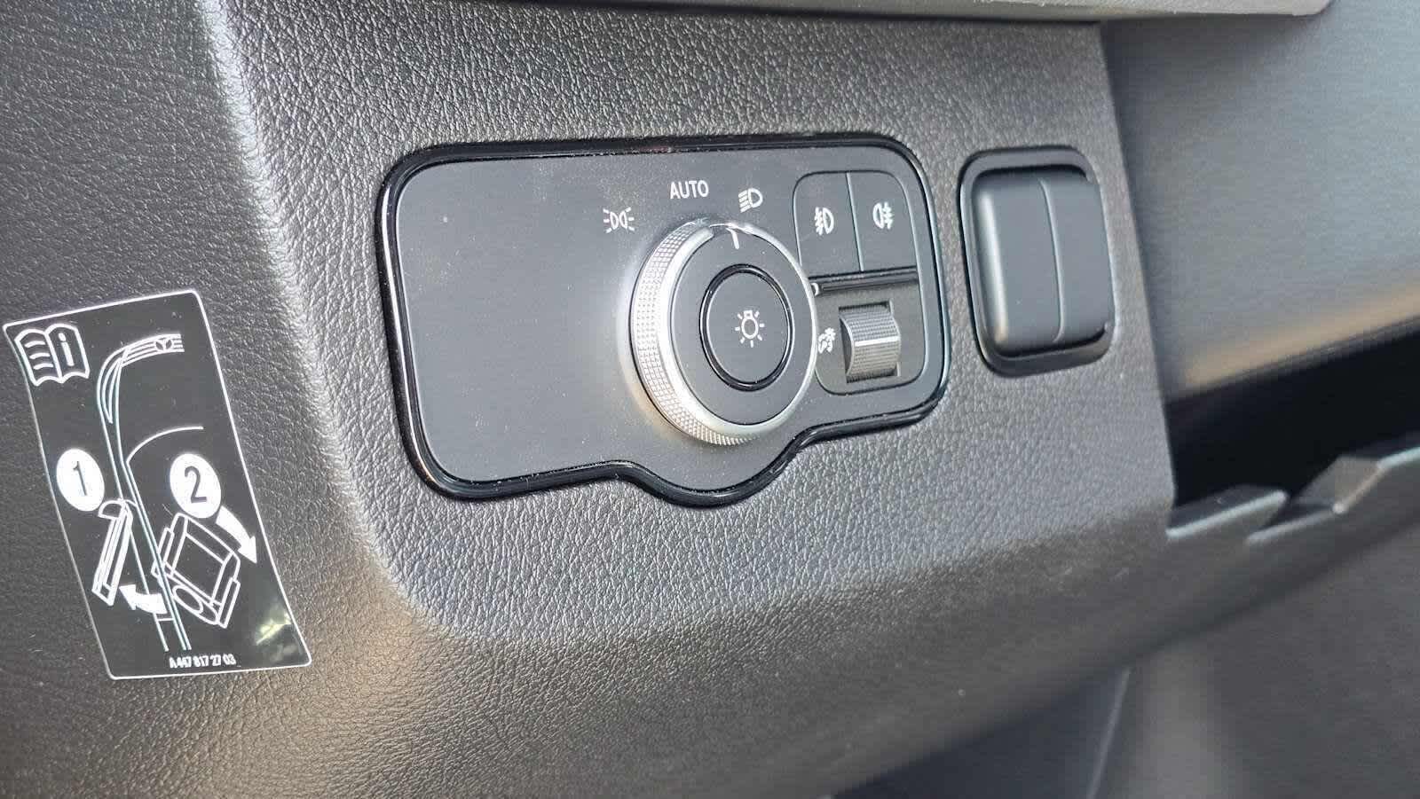 2026 Mercedes-Benz Sprinter 2500 Standard Roof I4 Diesel HO 144 AWD