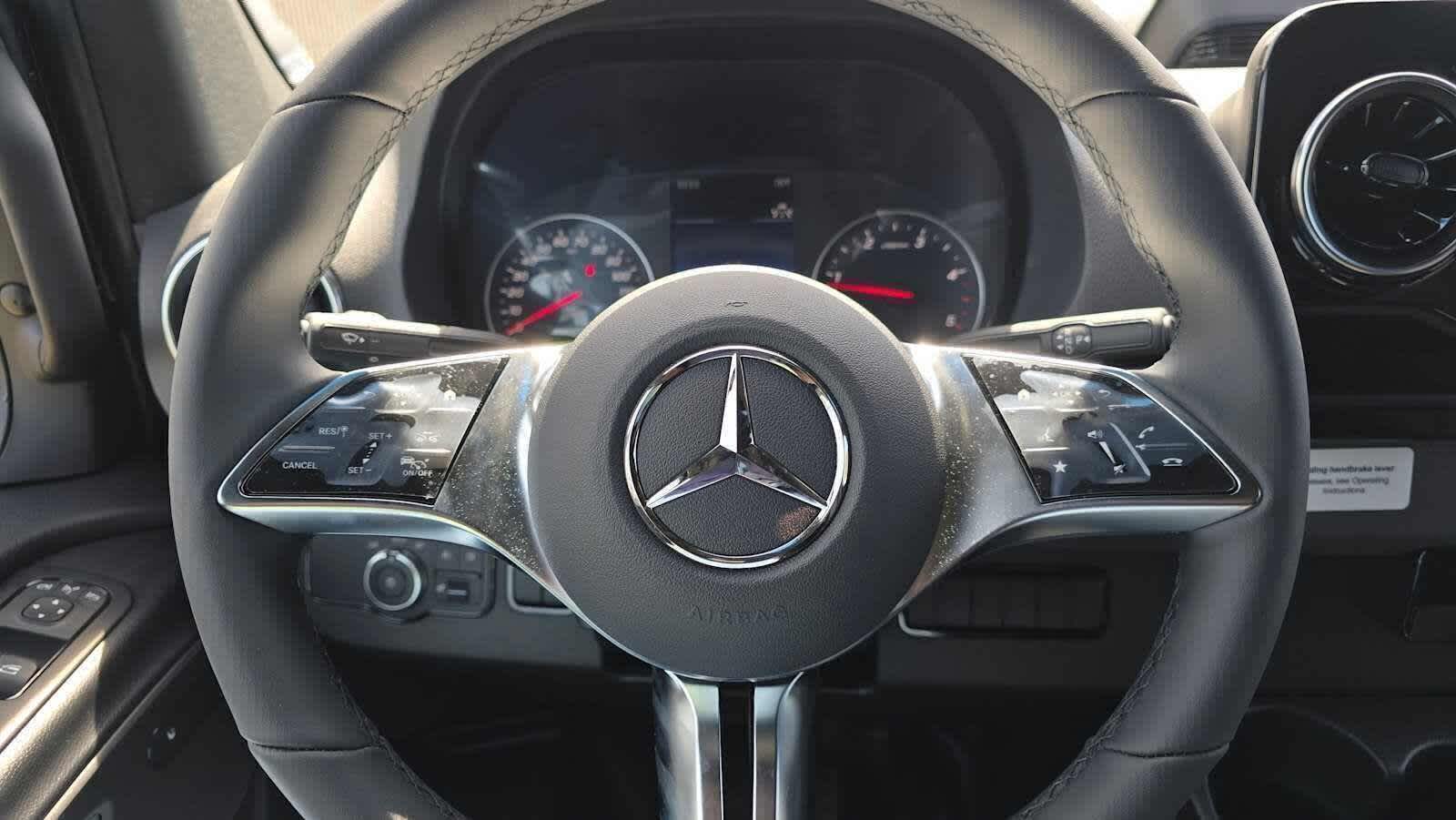 2026 Mercedes-Benz Sprinter 2500 Standard Roof I4 Diesel HO 144 AWD