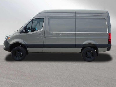 2026 Mercedes-Benz Sprinter 2500 Standard Roof I4 Diesel HO 144 AWD