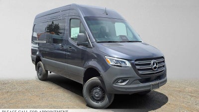 2026 Mercedes-Benz Sprinter 2500 Standard Roof I4 Diesel HO 144 AWD