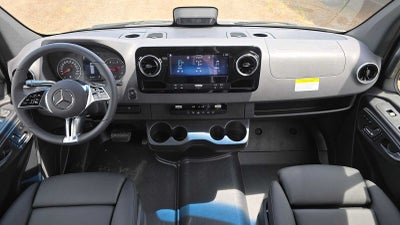 2026 Mercedes-Benz Sprinter 2500 Standard Roof I4 Diesel HO 144 AWD