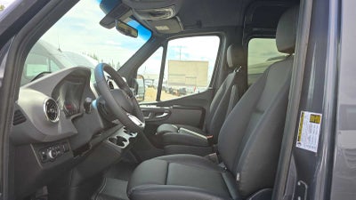 2026 Mercedes-Benz Sprinter 2500 Standard Roof I4 Diesel HO 144 AWD