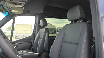 2026 Mercedes-Benz Sprinter 2500 Standard Roof I4 Diesel HO 144 AWD
