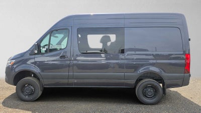2026 Mercedes-Benz Sprinter 2500 Standard Roof I4 Diesel HO 144 AWD