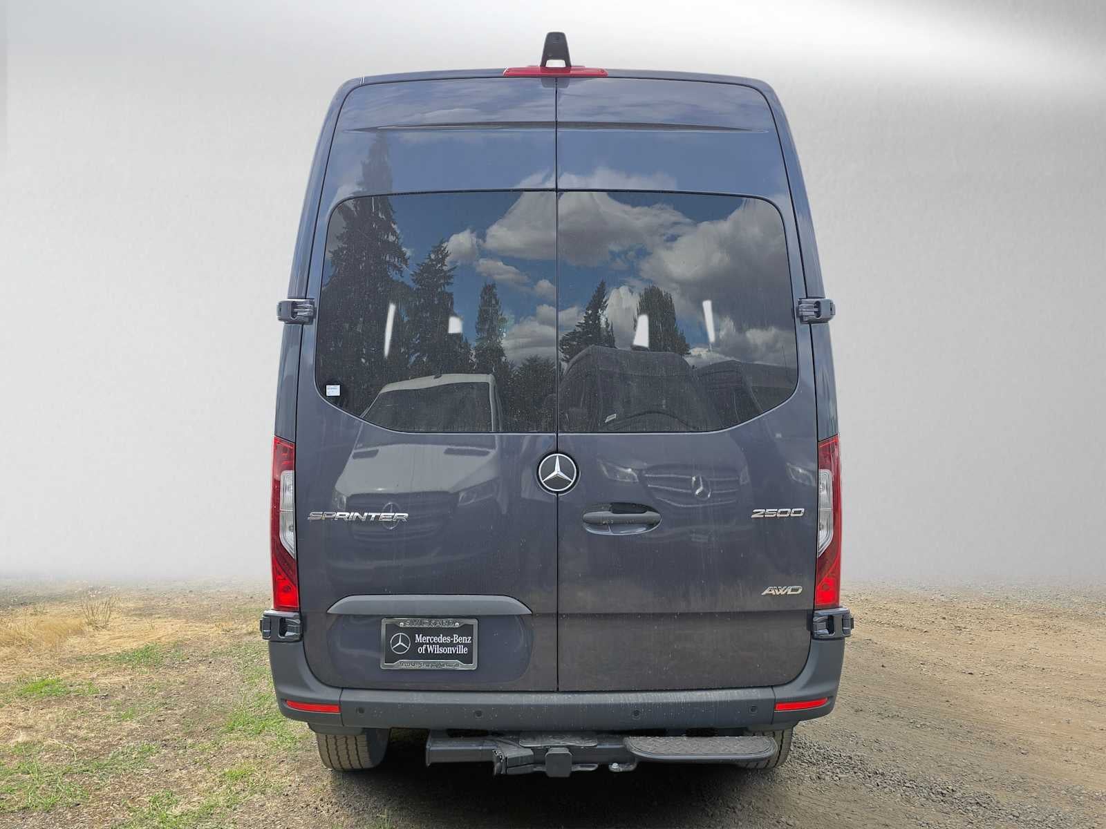 2026 Mercedes-Benz Sprinter 2500 Standard Roof I4 Diesel HO 144 AWD