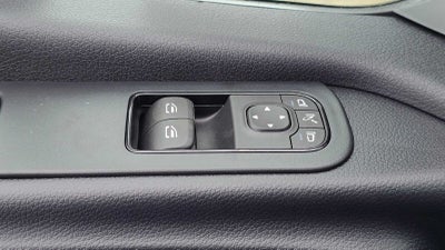 2026 Mercedes-Benz Sprinter 2500 Standard Roof I4 Diesel HO 144 AWD
