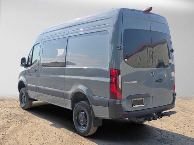 2026 Mercedes-Benz Sprinter 2500 Standard Roof I4 Diesel HO 144 AWD
