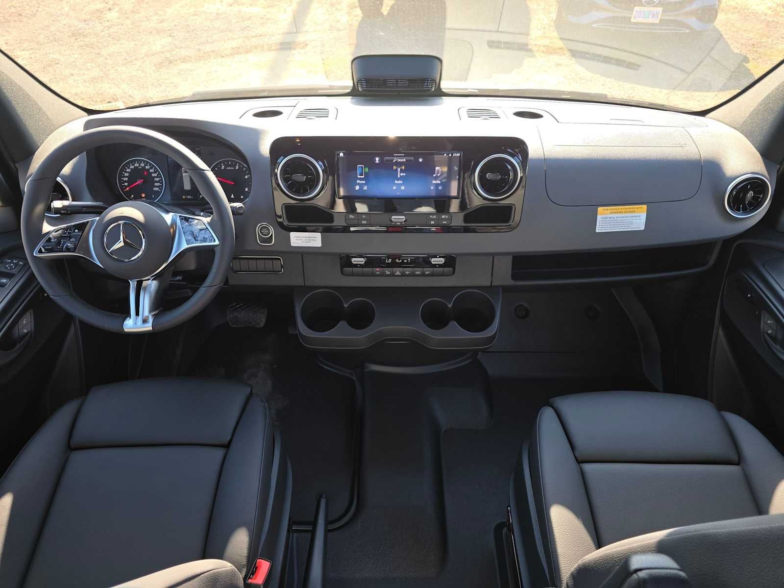 2026 Mercedes-Benz Sprinter 2500 Standard Roof I4 Diesel HO 144 AWD