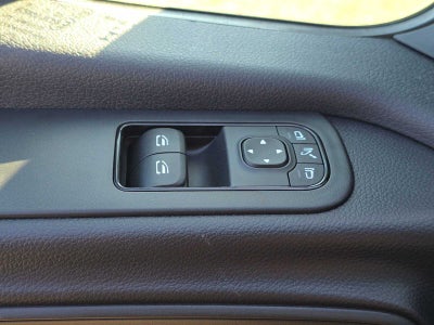 2026 Mercedes-Benz Sprinter 2500 Standard Roof I4 Diesel HO 144 AWD