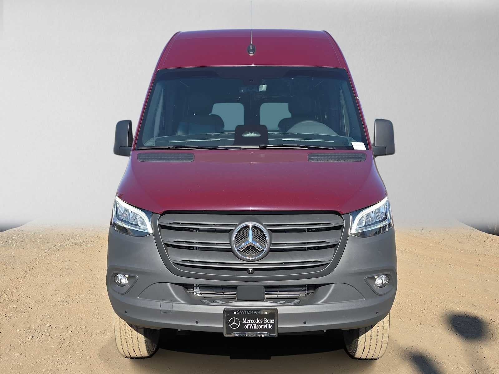 2026 Mercedes-Benz Sprinter 2500 Standard Roof I4 Diesel HO 144 AWD