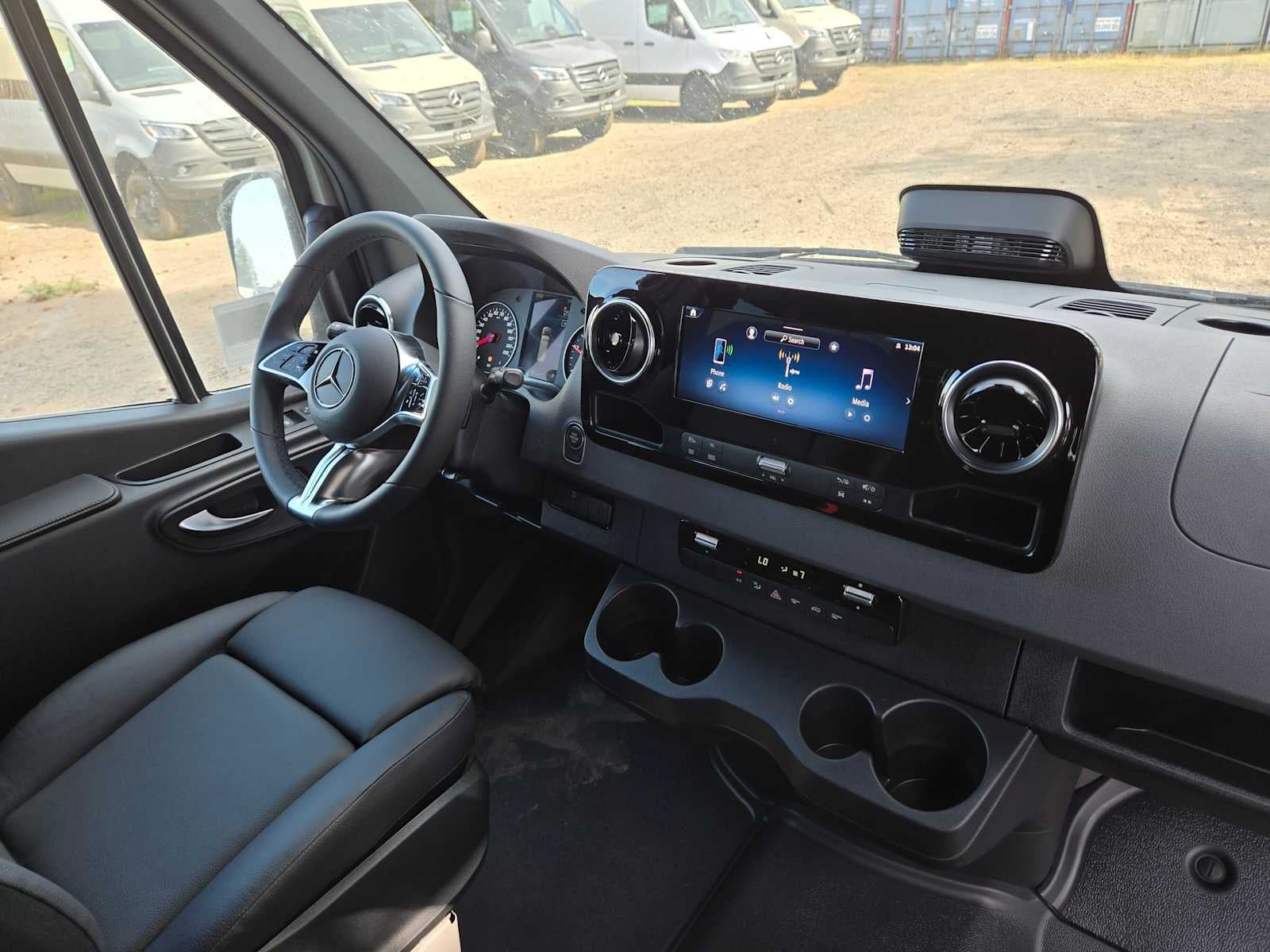 2026 Mercedes-Benz Sprinter Crew 2500 Standard Roof I4 Diesel HO 144 AWD