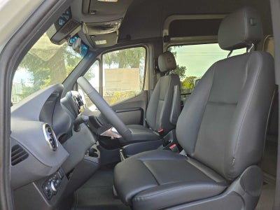 2026 Mercedes-Benz Sprinter Crew 2500 Standard Roof I4 Diesel HO 144 AWD