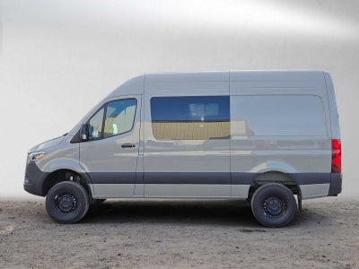 2026 Mercedes-Benz Sprinter Crew 2500 Standard Roof I4 Diesel HO 144 AWD