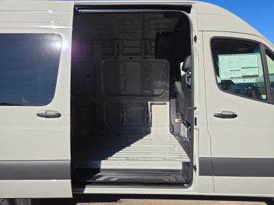 2026 Mercedes-Benz Sprinter Cargo 2500 Standard Roof I4 Diesel HO 144 AWD