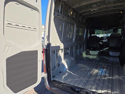 2026 Mercedes-Benz Sprinter Cargo 2500 Standard Roof I4 Diesel HO 144 AWD