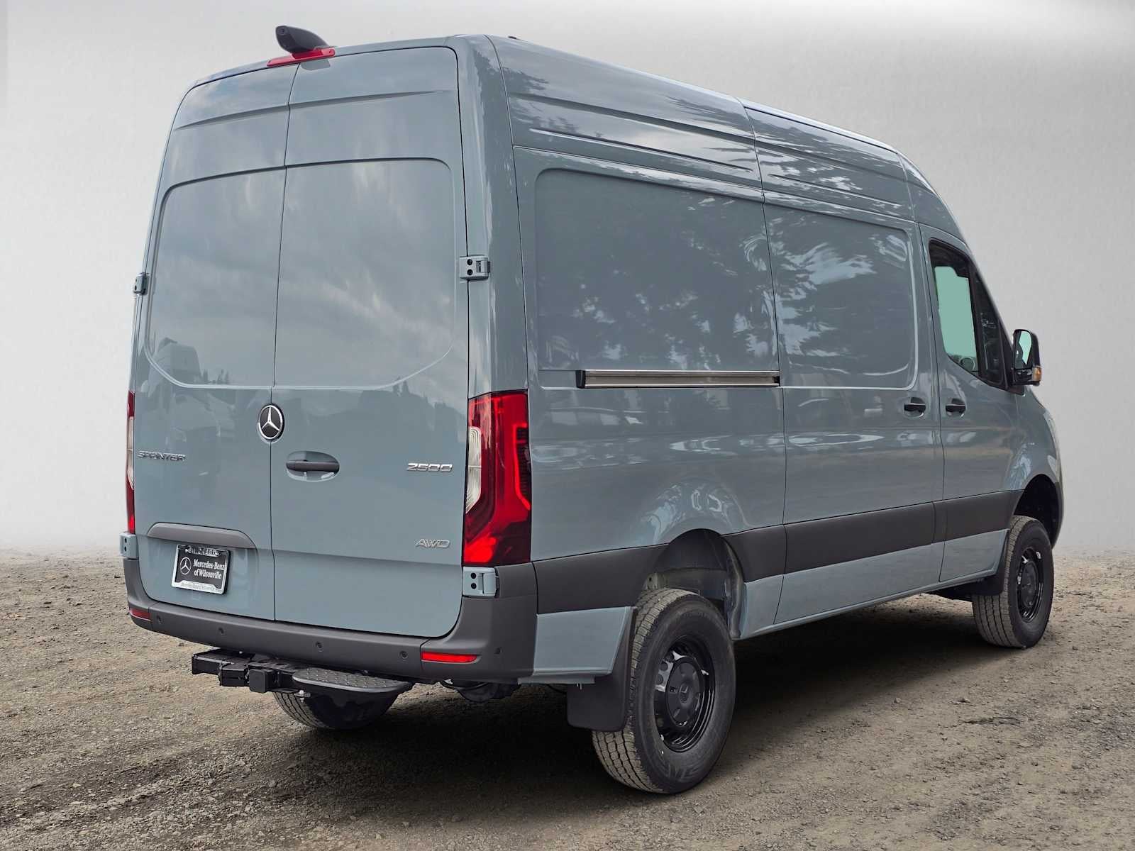 2026 Mercedes-Benz Sprinter Cargo 2500 Standard Roof I4 Diesel HO 144 AWD