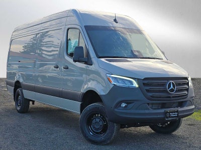 2026 Mercedes-Benz Sprinter 2500 Standard Roof I4 Diesel HO 144" AWD